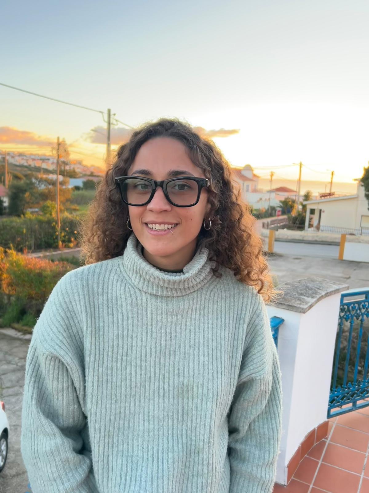 Maria, a Voilà tutor from Brasil